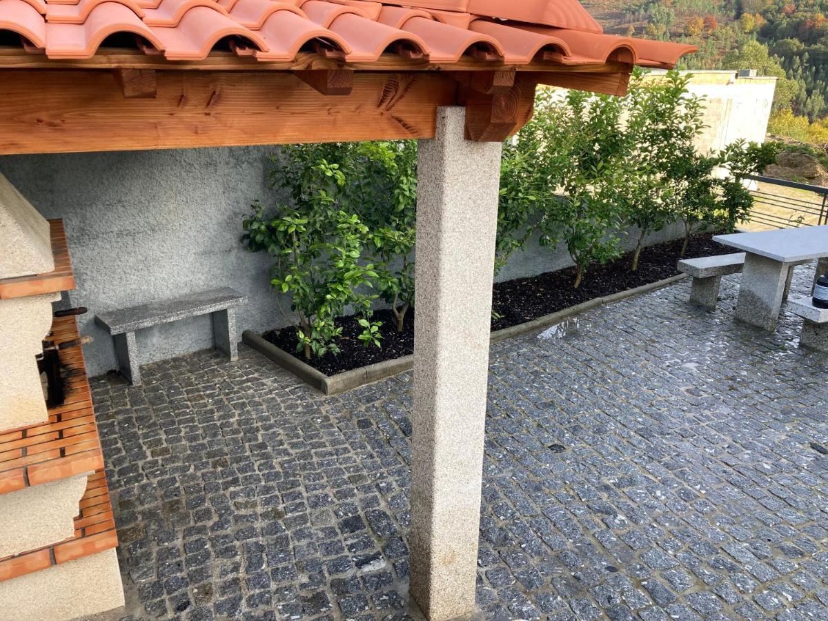 Alojamento Casa Da Pedra Verde Виейра-ду-Минью Экстерьер фото